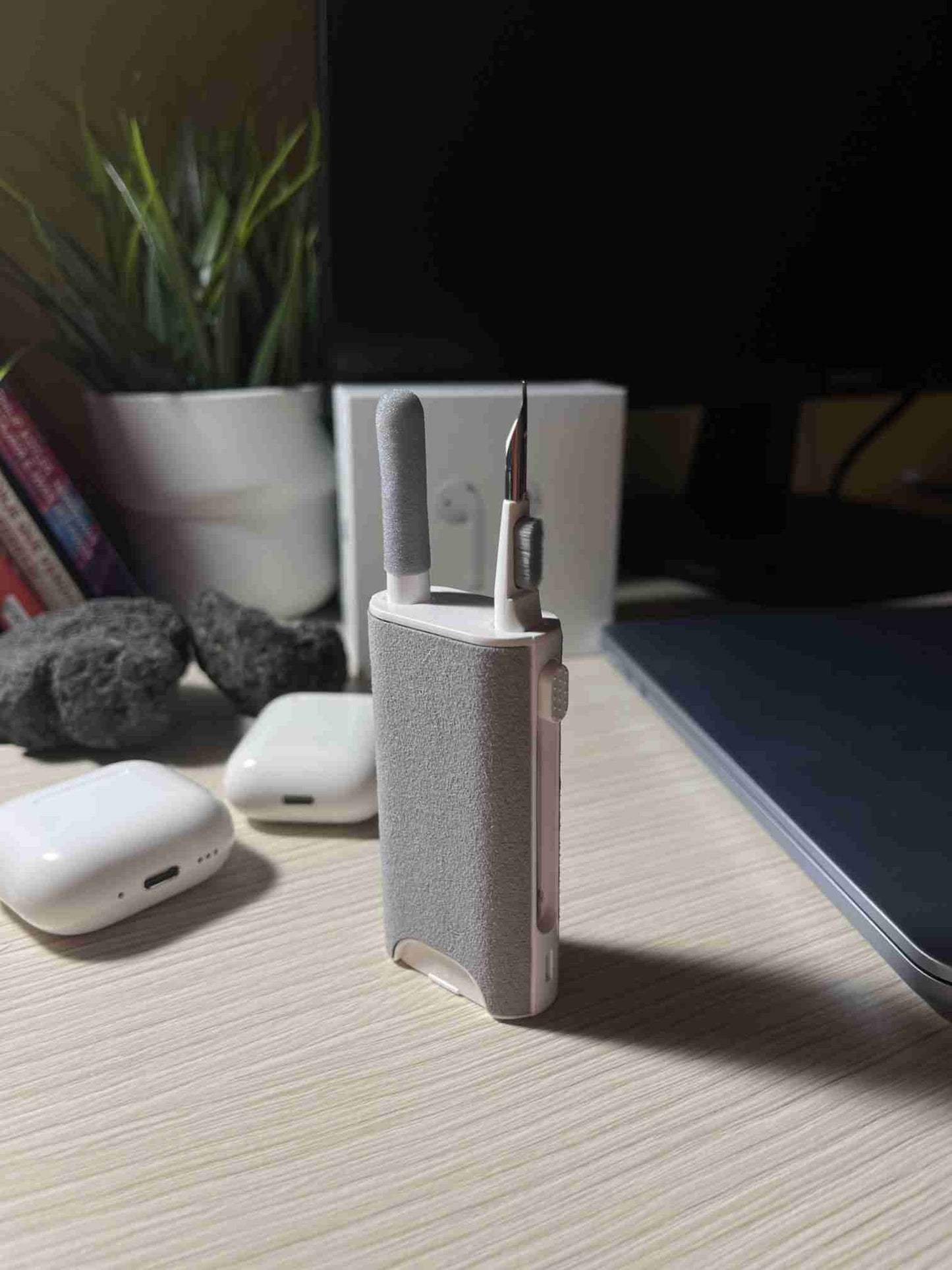 Limpiador Auriculares y móvil 5 en 1